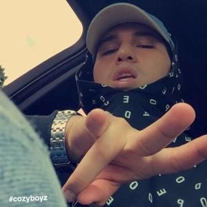 Meet your Posher, Jose